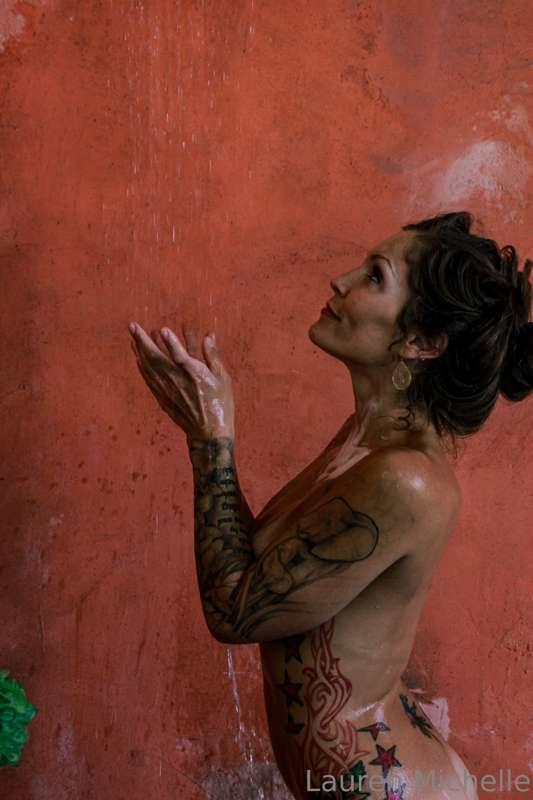 The Moroccan Shower ♦️

A little Sneak peek at the set I’m a..