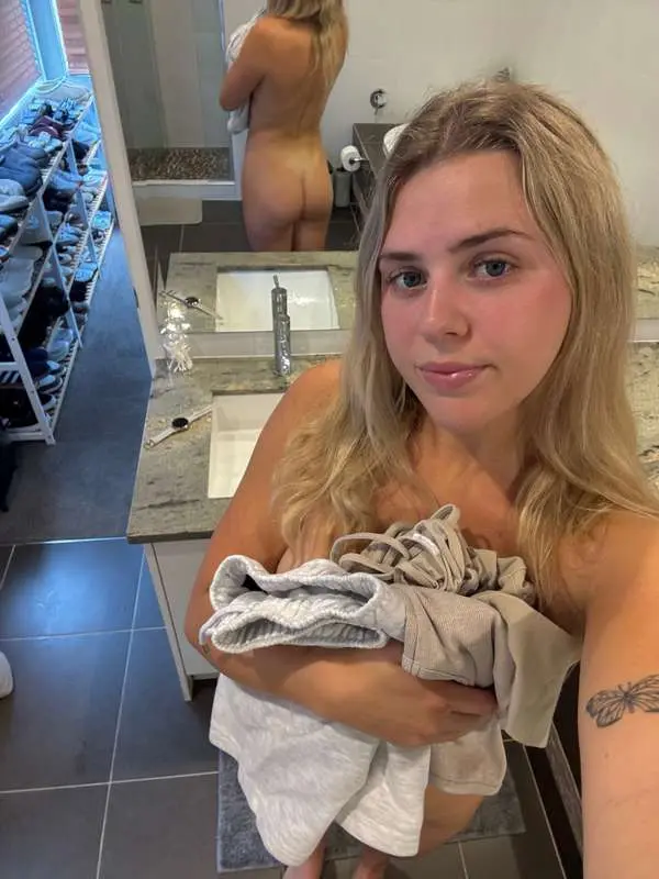 One very tired gal after lots of running up hills 😴