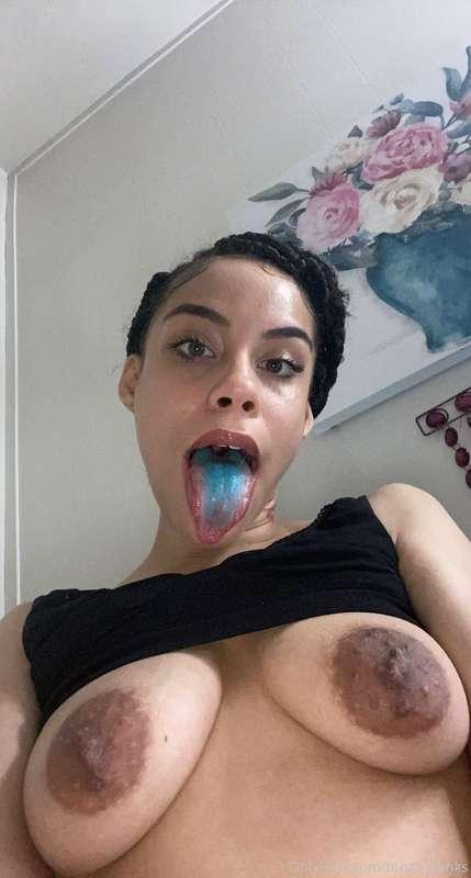 Tittty Tuesday 😍😍😍