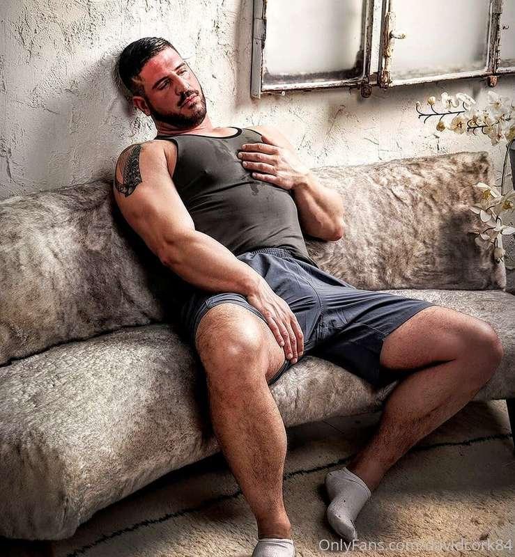 Traveling to Barcelona. Sex Video with Viktor room and colla..