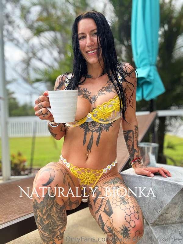 Good morning and happy Saturday!!❤️💋
