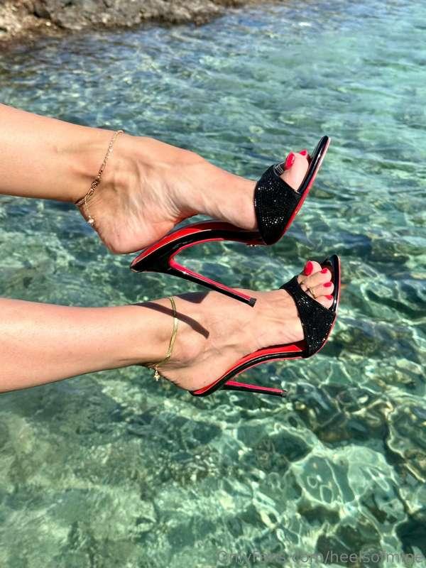 heelsofmine image #1