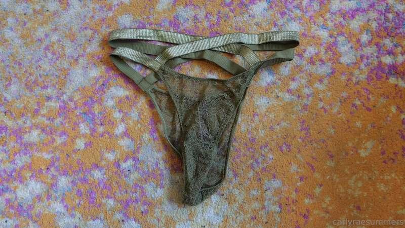 carlyraesummers image #4