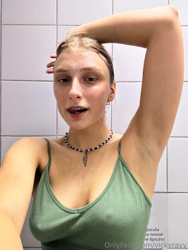 By the way, do you like armpit photos?