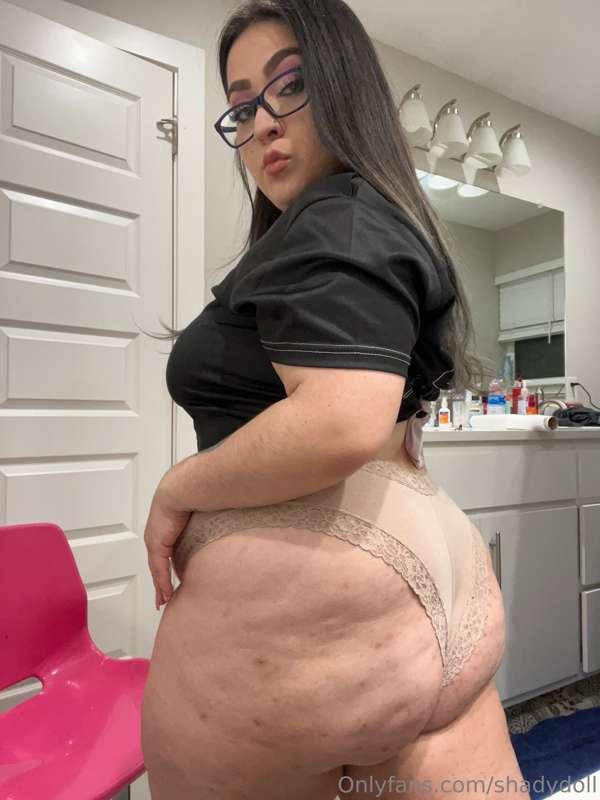 You have to eat my pussy on the first date 💦🤤