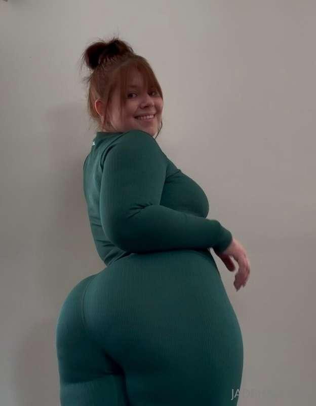 jadehascake_vip image #1