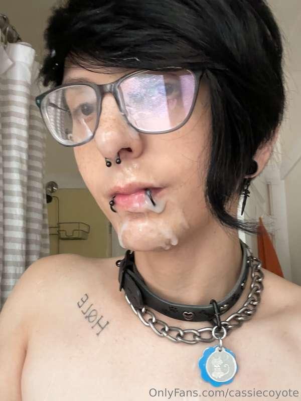 I was such a good boy for daddy!!! Can you tell? :3