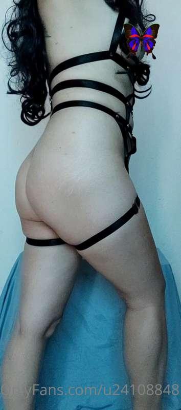 Buenos días ☺️🌻🌻🌻🌻
Más contenido en privado 🥵💦 manden mensaj..