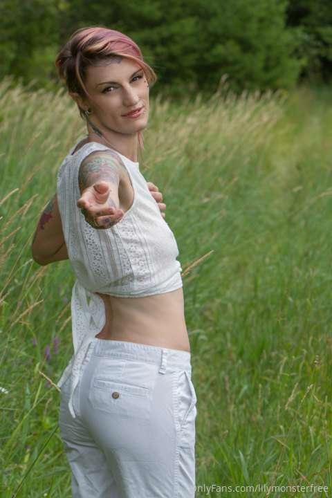lilymonsterfree image #5