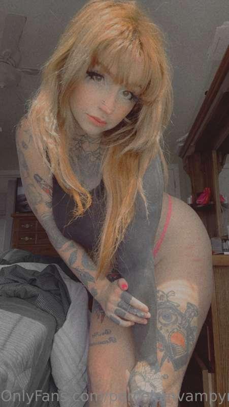 y’all ready for busty redhead content? 🫶🏻