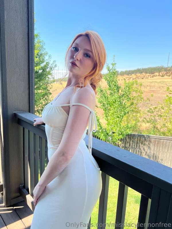 Such a sunny day ❤️ A perfect day for being naughty 💦