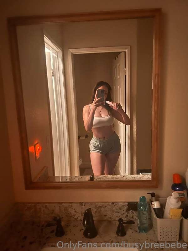 I will be posting more content that I have in my vault 🌶 
Th..