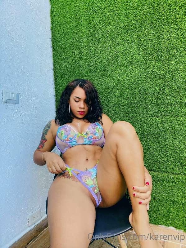 Hello daddy I have great sales in my videos for you!!
   -50..