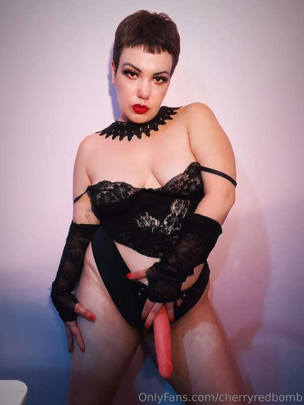 Your duty is to serve me, what are you waiting for to wish m..