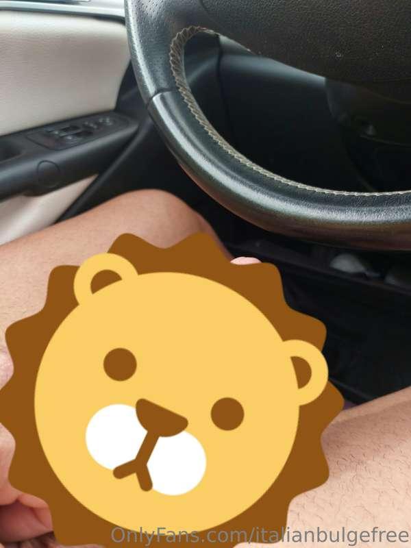 Car park.. waiting for you on my VIP profile 😋😋😋💦

https://o..