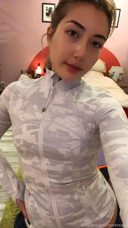 went shopping at lululemon today 🎀

tags: leggings, lewd, se..