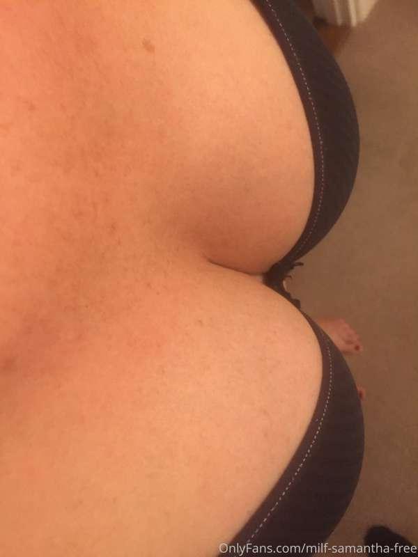 Hey babes 😘 I’m literally gagging for it 👅