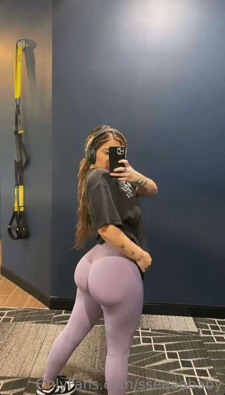 Is this a good workout outfit?💦🤍💙