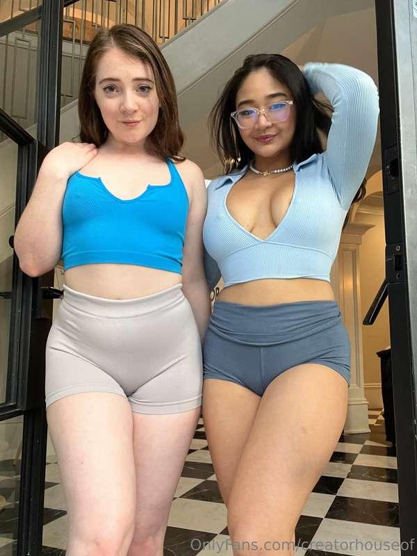 Who says we can't be both cute and kinky? 😍 @redheadwinter @..