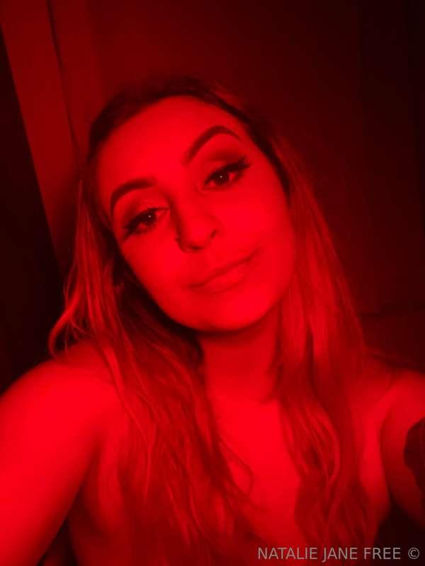could you even say no to these blowjob eyes ❤️