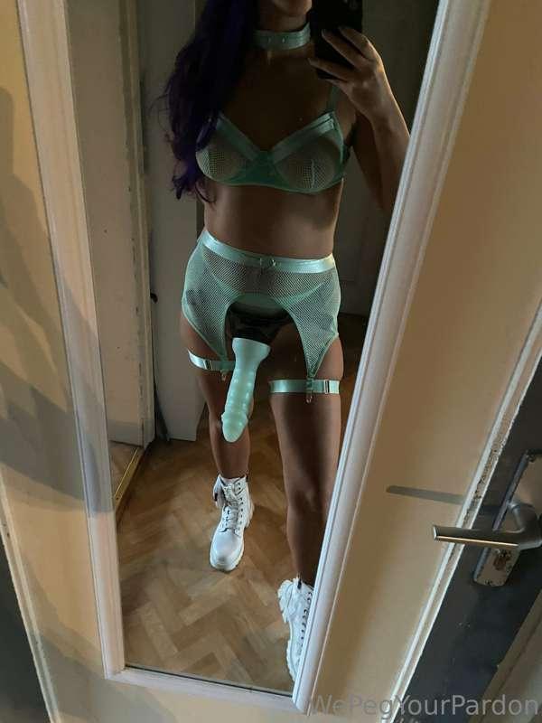 You saw the outfit on the bed and now you get to see it on m..