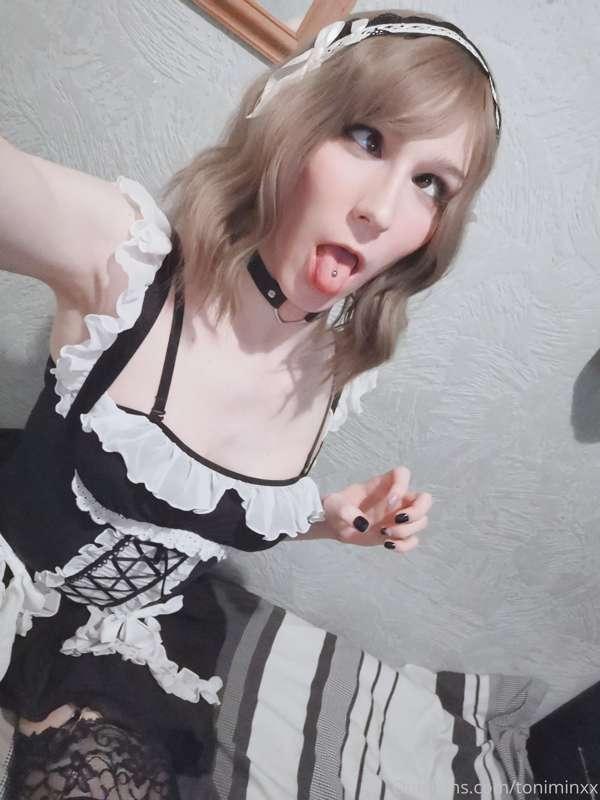 Do you like your new lewd maid?🤤
I'm very good at riding 💦💦💕