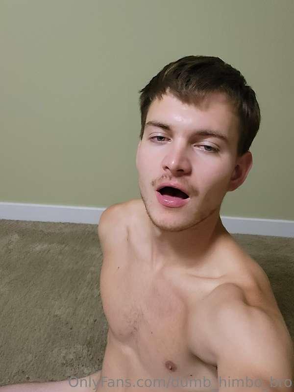 dumb_himbo_bro image #5