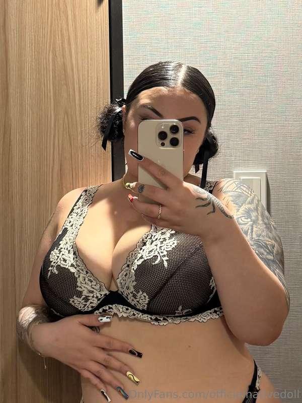 All yours🤤