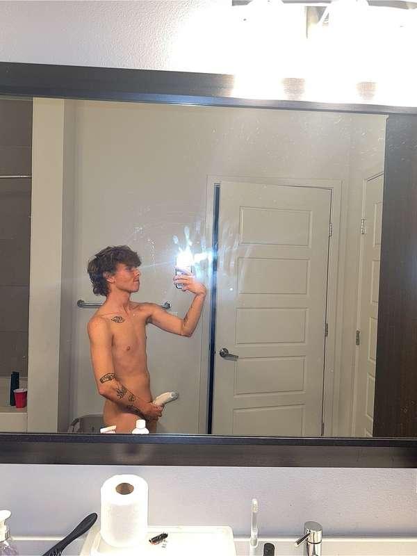 whos gna help me w this