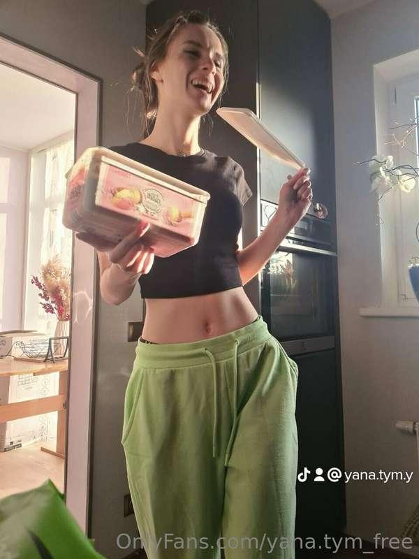do you want ice cream?