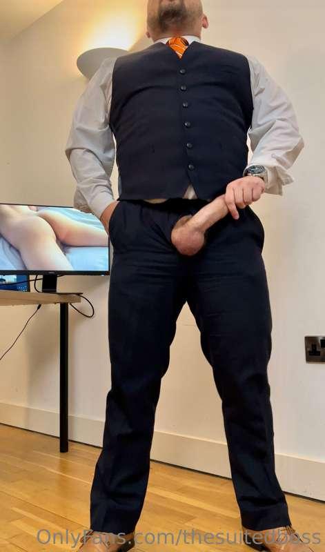 thesuitedboss image #0