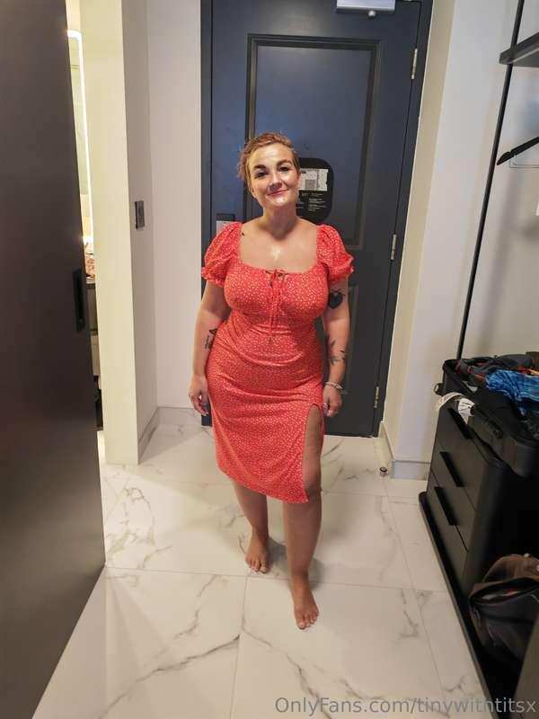 You can basically see my boobs in this dress 👗💋 I got a lot ..