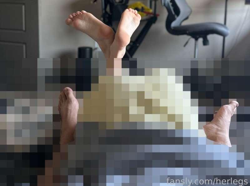 herlegs image #2