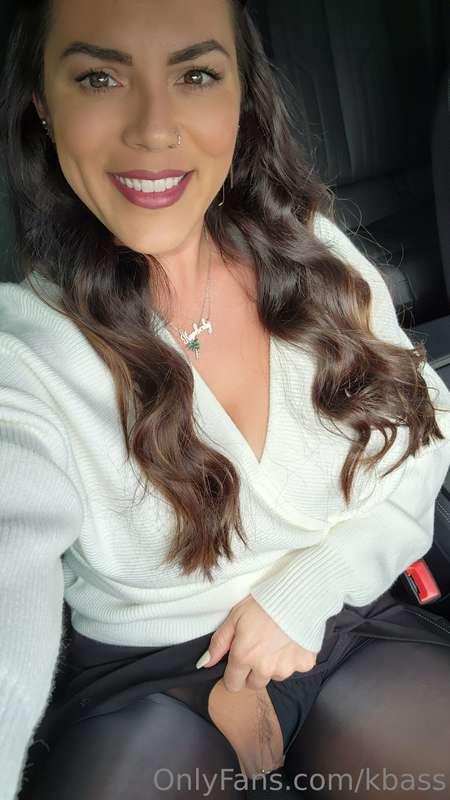 Lunch date selfie before removing my panties and slipping th..