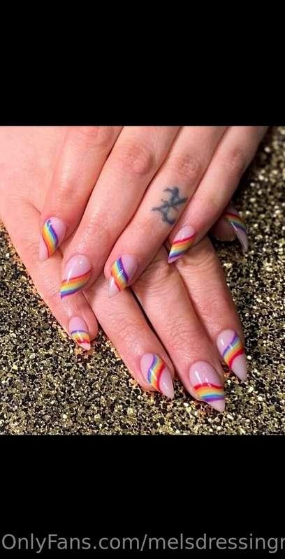 Thank you for spoiling me! 💙 I finally got my nails done. Ha..