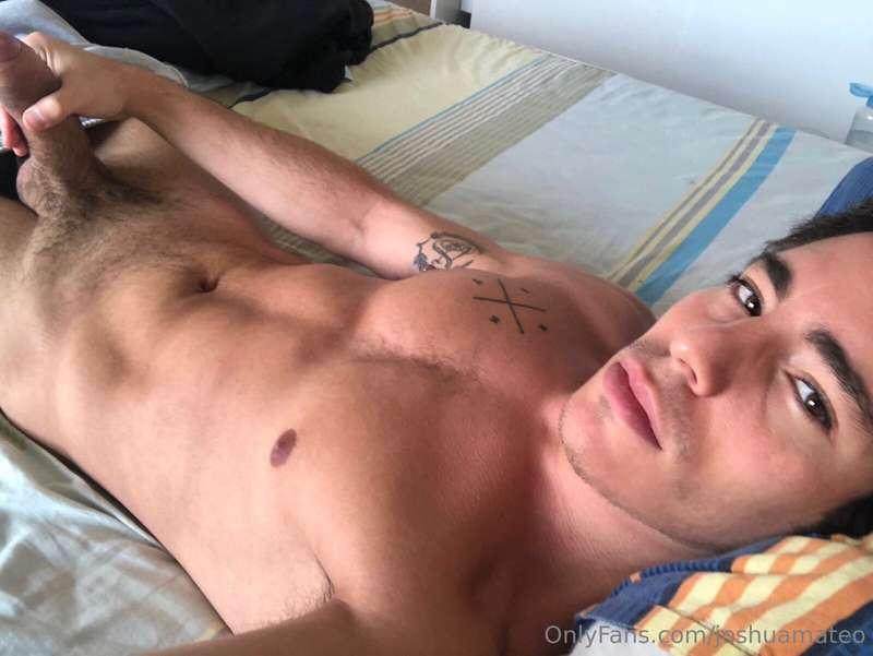 🧑🏻🇦🇷 Hung Handsome Argentinian Vers @emanuelxx 🇦🇷🧑🏻 NOW 50% ..