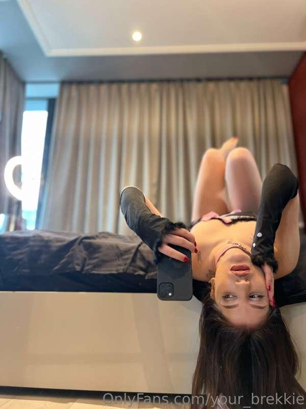 Hey, do you want to turn your world upside down ?? 😳😝 he -he..