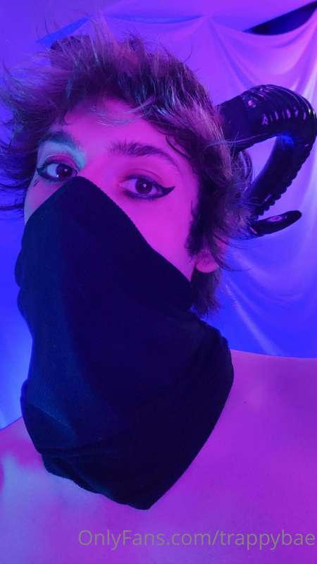 trappybae image #0