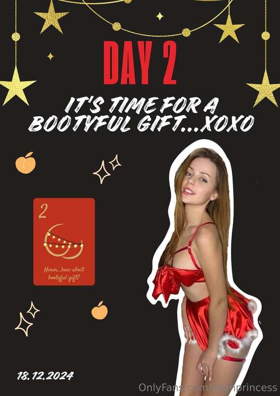 Open the second day of Advent and enjoy my yummy🍑 Christmas ..