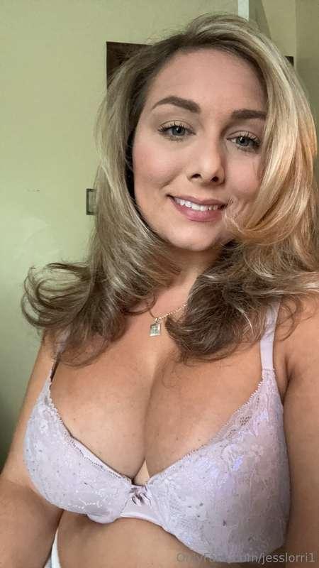 jesslorri1 image #1