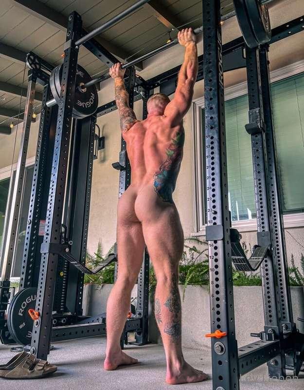 Did you get a lift in today?😶‍🌫️