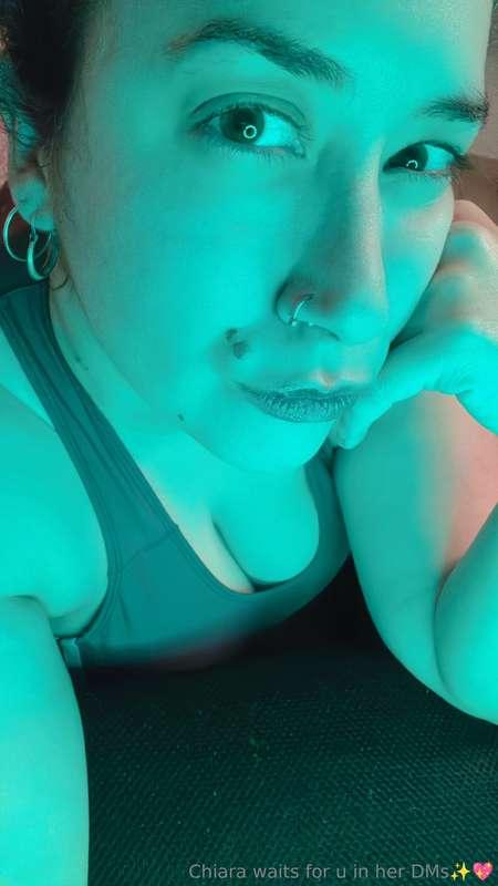 Feeling kinda filthy but also in a soft little mood… so let’..
