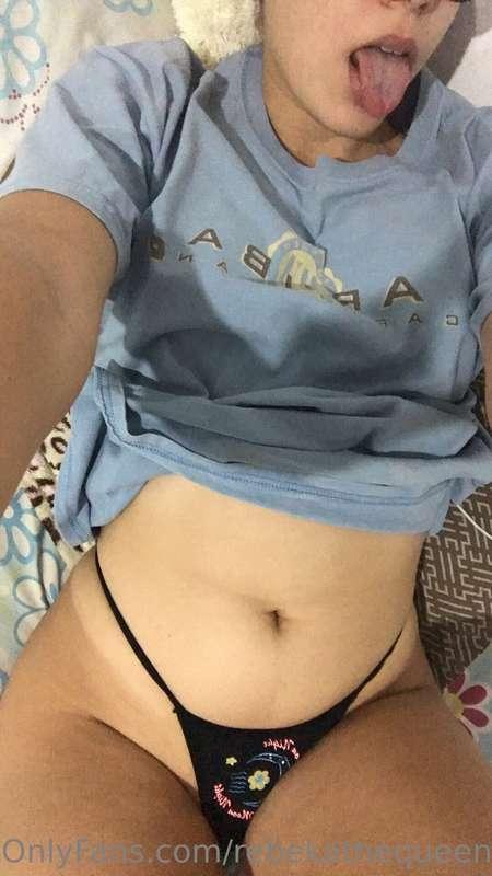 Hey babe what are you doing tonight ?😈 do you want to play ?..