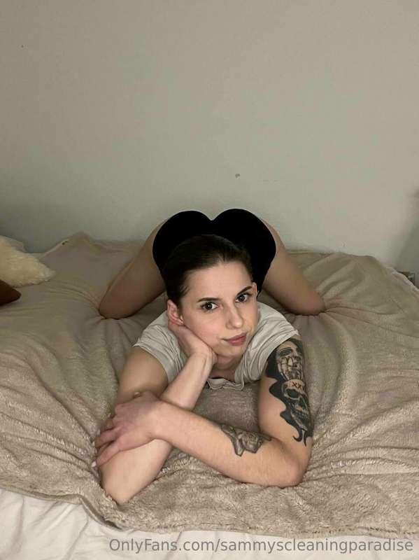 Whats the best position ?🐶 (uncensored @samlovescleaning )