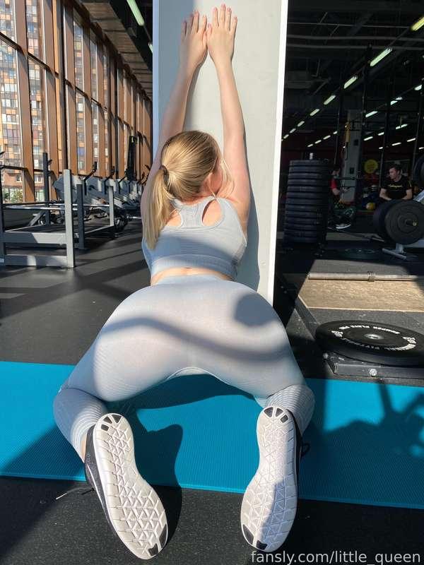 myelliqueen image #1