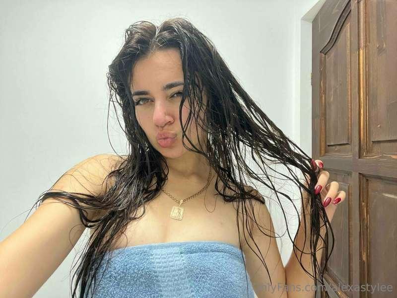 I get sexy every time I take a hot shower 😋