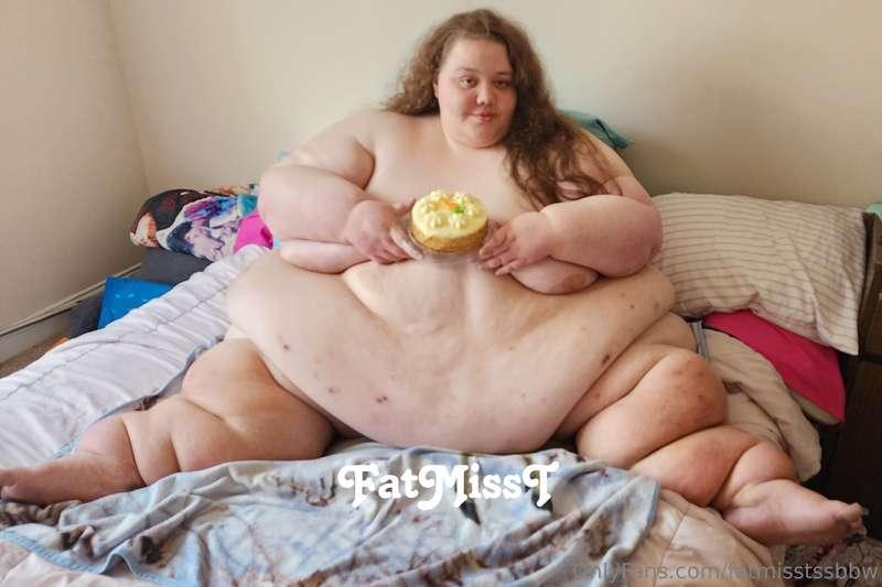 fatmisstssbbw image #2