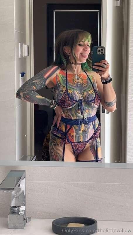 Hello my loves! I AM BACK! I am so sorry for the break - sch..