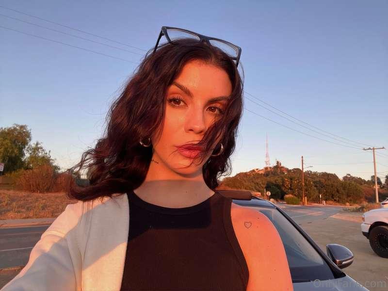 sunsets are my favorite 🤩 do you prefer sunrises or sunsets?
