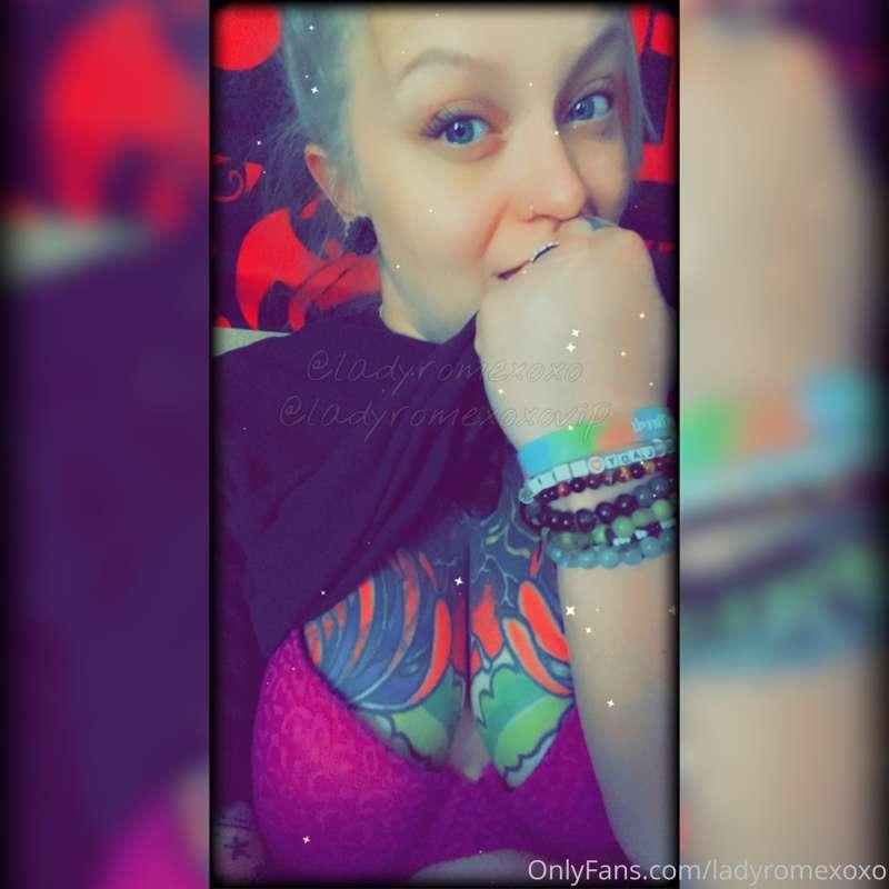Time to worship Mommy’s tits. 

@ladyromexoxovip